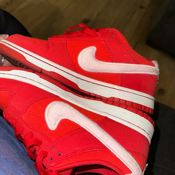 Nike Valentine Red dunk low - Picture 3 of 8